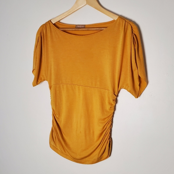 Golden Glam Yellow Side Ruched Feminine Top - Picture 8 of 11